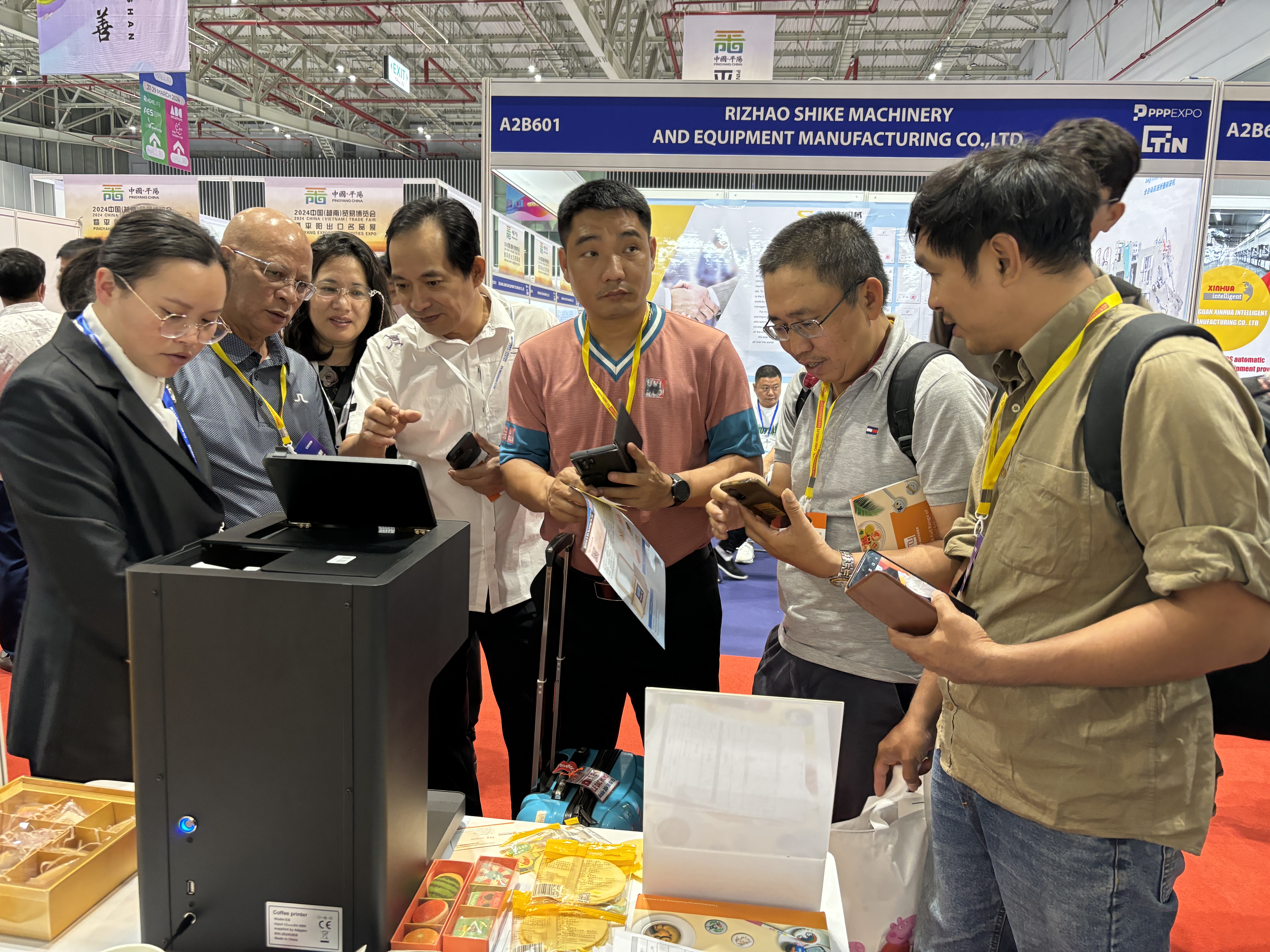 Showcased innovative food printing technology at Vietnam in CTIN.